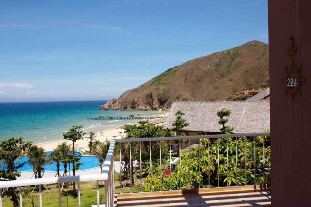 Kyco Peninsula Quy Nhon Resort Exterior foto